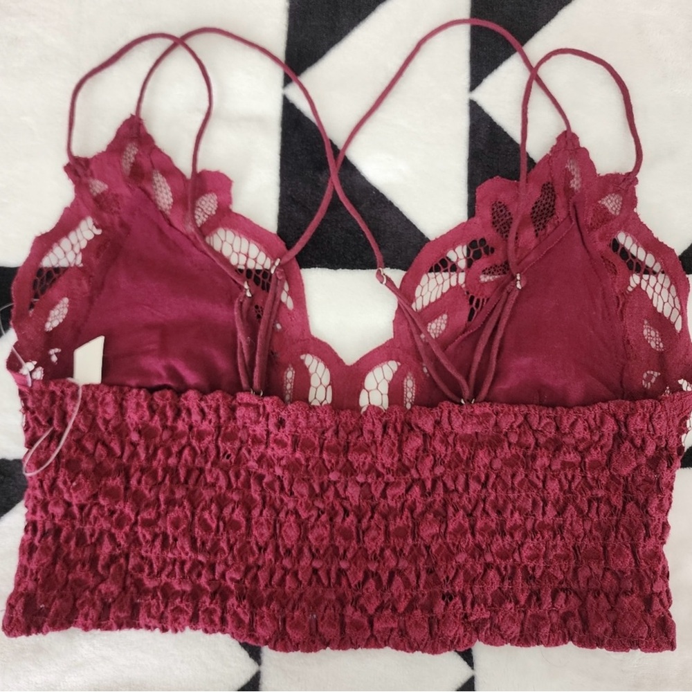 Free People Adella Crochet Lace Bralette Crop Top Burgundy NWOT Size Large - Picture 4 of 8